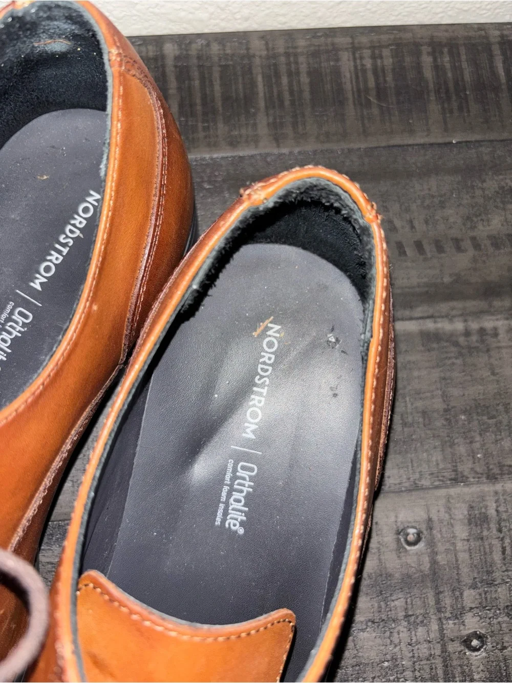 Nordstrom eyelet tabs